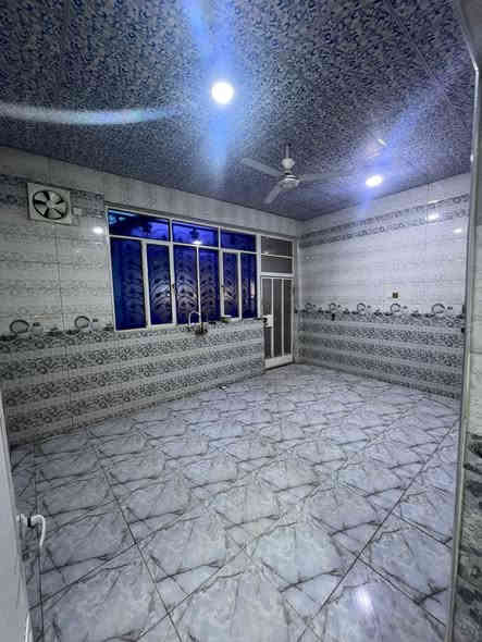 بيت للايجار حي الأصدقاء 3
200م
غرفتين وصالة ومطبخ وستقبال وصحيات 
ملاحظة :شامل اجور الماء والكهرباء 
سعر650
للاستفسار اتصل ***********
