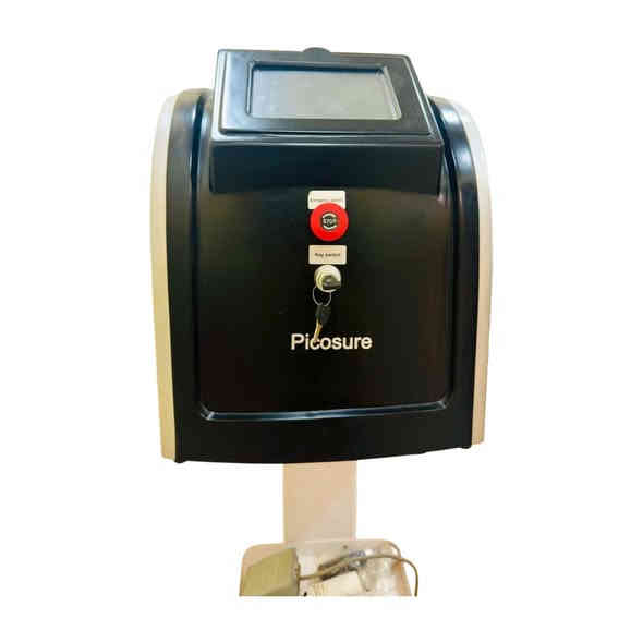 للبيع أجهزة تجميل استخدام قليل نظافة 99‎%‎Candela laser ,picosure ,Alice water bubbles للاستفسار ***********
