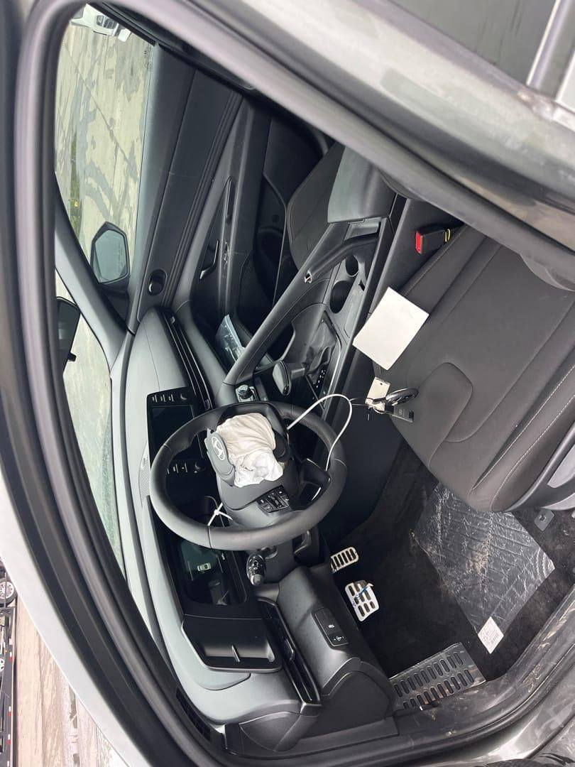 النترا موديل 25 ماشيه 31  كيلو متر / فول ما عدا الفتحه شواصي لغود مكفولات حادثه موضح بالصور محرك 2000 دوش ألسعر 160 وبيه مجال بسيط اتصال / *********** / عنوان بغداد الشعب
