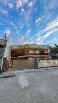 للبيع (بناء حديث 2021) 🏠  📍 الموقع: بغداد - حي الحسين / ضباط الملحانية...
