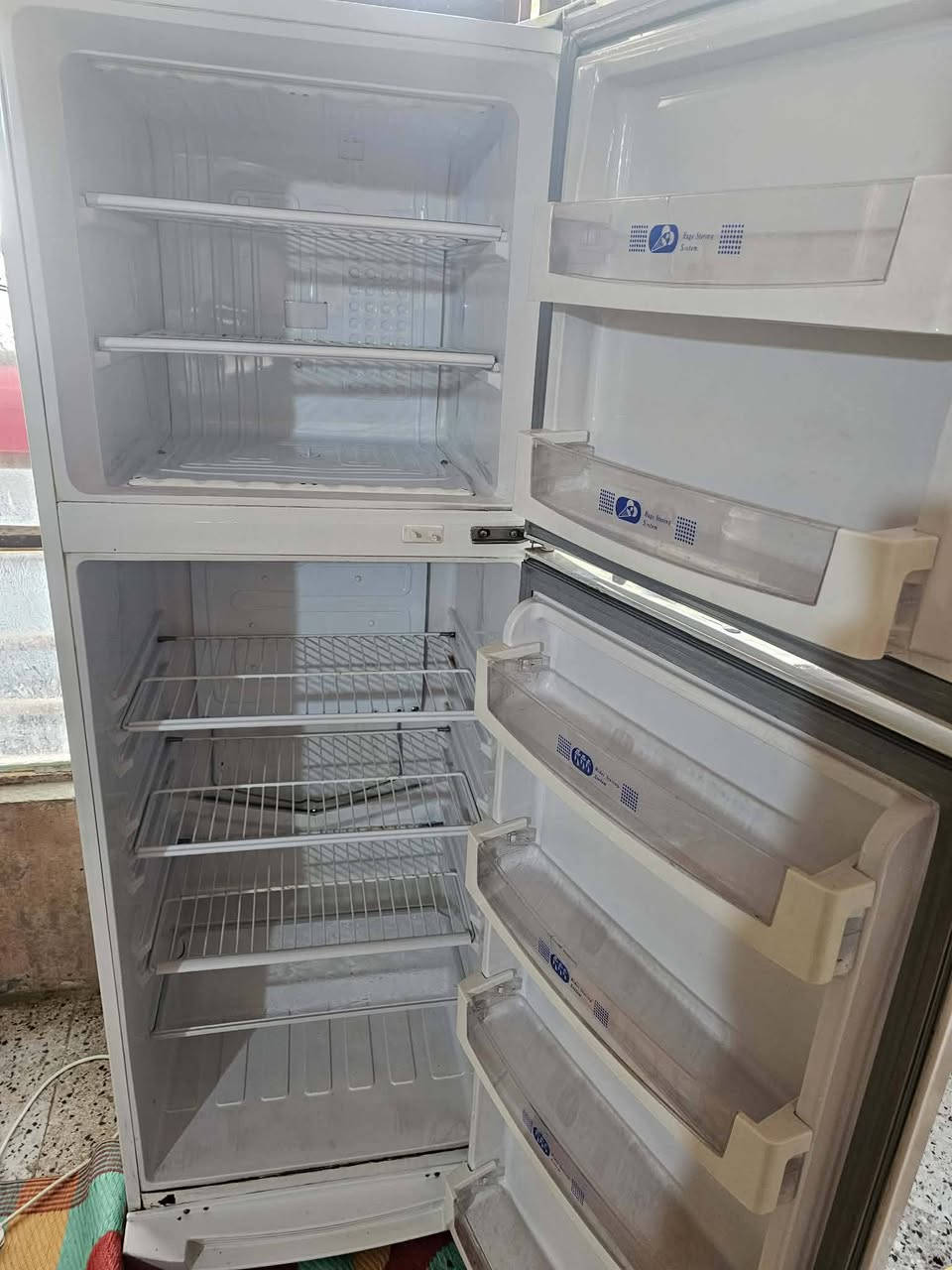 ثلاجه حجم ١٦ نظيفه كلش ب١٩٠


**إذا كنت صاحب هذا الإعلان وتريد حذفه لأي سبب، رجاءا أرسل رسالة إلى الدعم الفني**