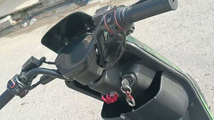 السلام عليكم ماطور شحن للبيع الماطور بدون باتريات ابيع فحم في فحم السعر اب175 الشراي يدفع سعر ويرهم مراوس شعندك نزل رقم الهاتف ***********
