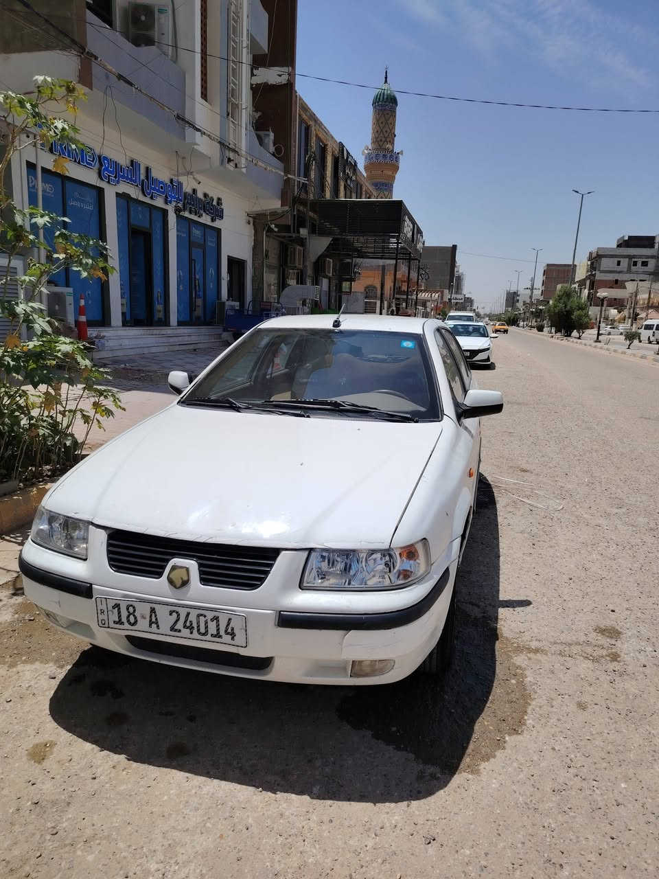 سلام عليكم سمند 2011 رقم بابل بيهه الباب الخلفي وره السايق شويه بارد عله كد جف الايد والباقي كفاله تبريد ثلج كهربائيات كلهه شغاله مازدات جدد سويتها باسمي مداور ثاني يوم
مصفره غرامات ماعليها ولا الف شراي اتصل وبيك خير وتدلل سعرها 42 بيهه حك الجيه شي بسيط مكاني ديوانية قضاء البدير 
***********
***********
