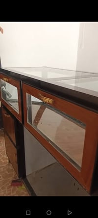 فاترينا • عرض ٣م • ارتفاع متر وربع