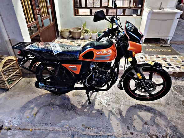 س ع ماطور  دايوان سونيك الأصلي باب اول نضيف كلش محرك كير كهربائيات دشبول إلكتروني كامل شغال مابي اي نقص جاهزه الدرجه موديل 21 الشراي يجي خاص رقم موبايل *********** المو شراي لا يكسر بل سعر مستعمل قليل
