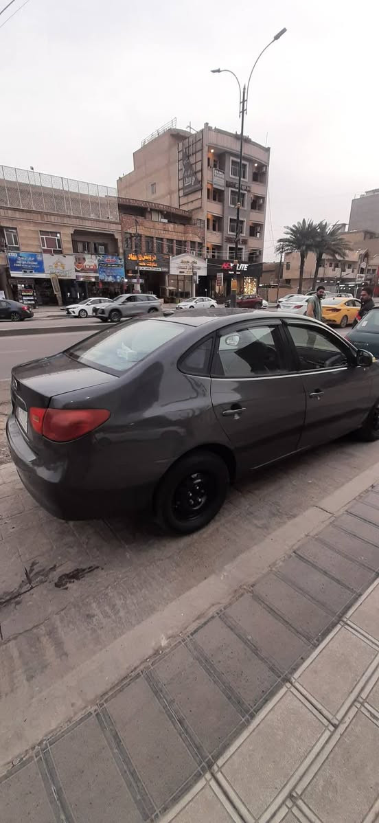 السلام عليكم النترا 2008 وارد امريكي
حادث جاملغ خلفي صبغتها بسب الجراد كير مكينه مكفول صدر نضيف تايرات نضيفة تبريد شغال سيارة بأسمي 
***********
