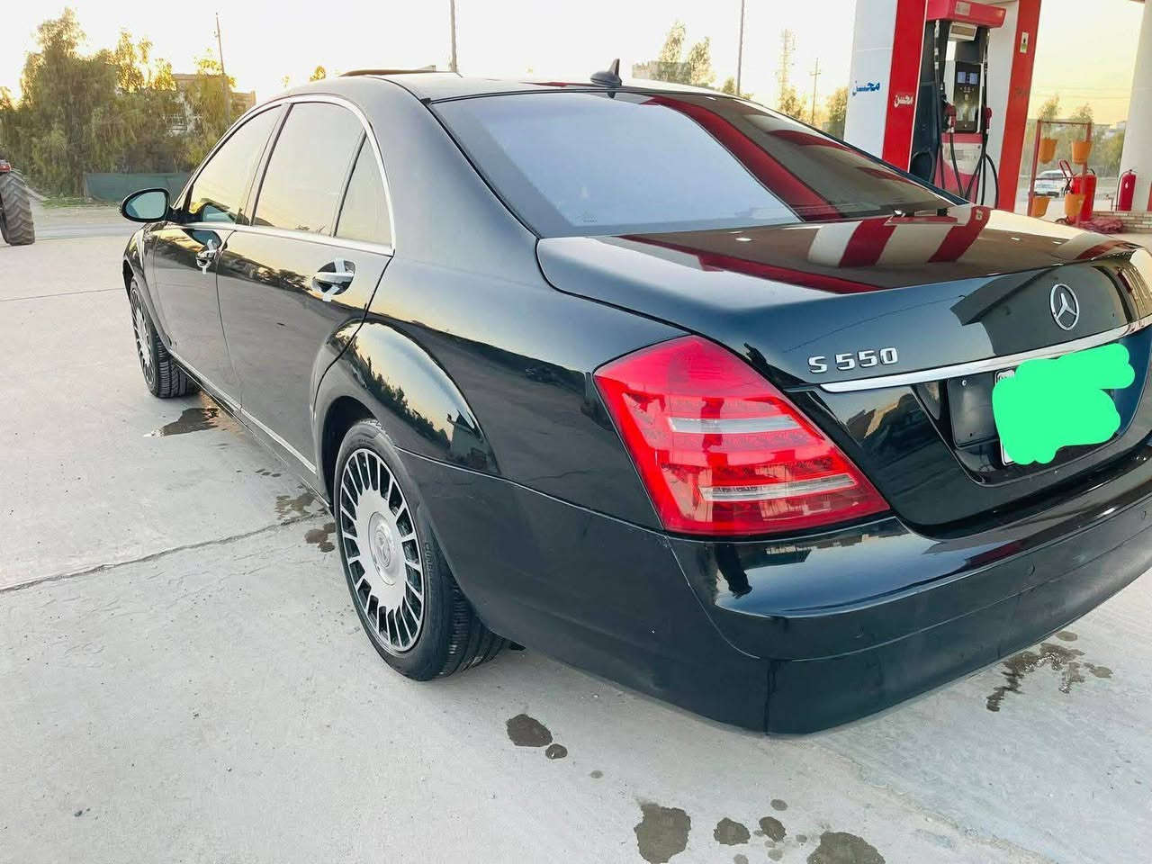 مارسیدس بێنز 2009 S CLAS  S550
فول مواسەفات تەنیا ٥ پەردەو پانۆراما نیە
2کوشن ساردو گەرم
سەلاجە
دە رگاشە فت دەرگا لارج
سندوق شە فت 4تایەی لۆک
تە لە فۆن تەبیرد مەرکەزی شاشە
کوشن مە ساج کوشن سیسەم
فول فول ڤی ئای پی
کوشن هیتە ر ساڵۆنسا بیلاد 
جام پۆڕۆڕایس کوشن مە ساج
پاتری تازە 8پستۆن
مەکینەی کراوەتەوە 
کارەبایی و گێری بەشەرت هەزار فیتەر
سەیارەکە ساخە حیزام ئوروپايه

شوێن کەلار
سعر 70 $ مجال 
***********

مرسيدس بنز S كلاس S550 موديل 2009
فل مواصفات، فقط لا يوجد ستارة خلفية ولا بانوراما

2 مقاعد تبريد وتدفئة

ثلاجة ، فتح الأبواب باللمس (Keyless)،أبواب سوفت كلوز (إغلاق ناعم) ، صندوق سوفت ،4 إطارات لوك   ، هاتف ، تكييف مركزي بشاشة ،مقاعد مساج  ، نظام صوتي متكامل ،فل كامل VIP
مقاعد هيتَر (تدفئة)   ،  زجاج بوراما  ، مقاعد مساج،بطارية جديدة (8 بستم) ، الماكينة مفتوحة (مجددة) ،الكهرباء والجير بشرط الفحص  ،السيارة نظيفة وارد أوروبي
الموقع: كلار

💵 السعر: 70 ألف (قابل للتفاوض)
📞 ***********
