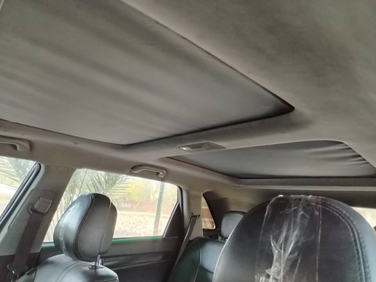 السلام عليكم ورحمة الله وبركاته من رخصت الادمن المحترم 
سورنتو موديل 2012 اسود كير محرك مكفولات المحرك 6 سلندر كشنات جلد فتحت سقف 2 بيهة  جاملغ الامامي الايمن او بنيد مبدلات مكفولات من الدواخل  بيهة ملاحضات بصيطة السعر 140 او بيها مجال قليل جدن  المكان التاجي قرب معسكر باب الاول رقم الهاتف ***********
