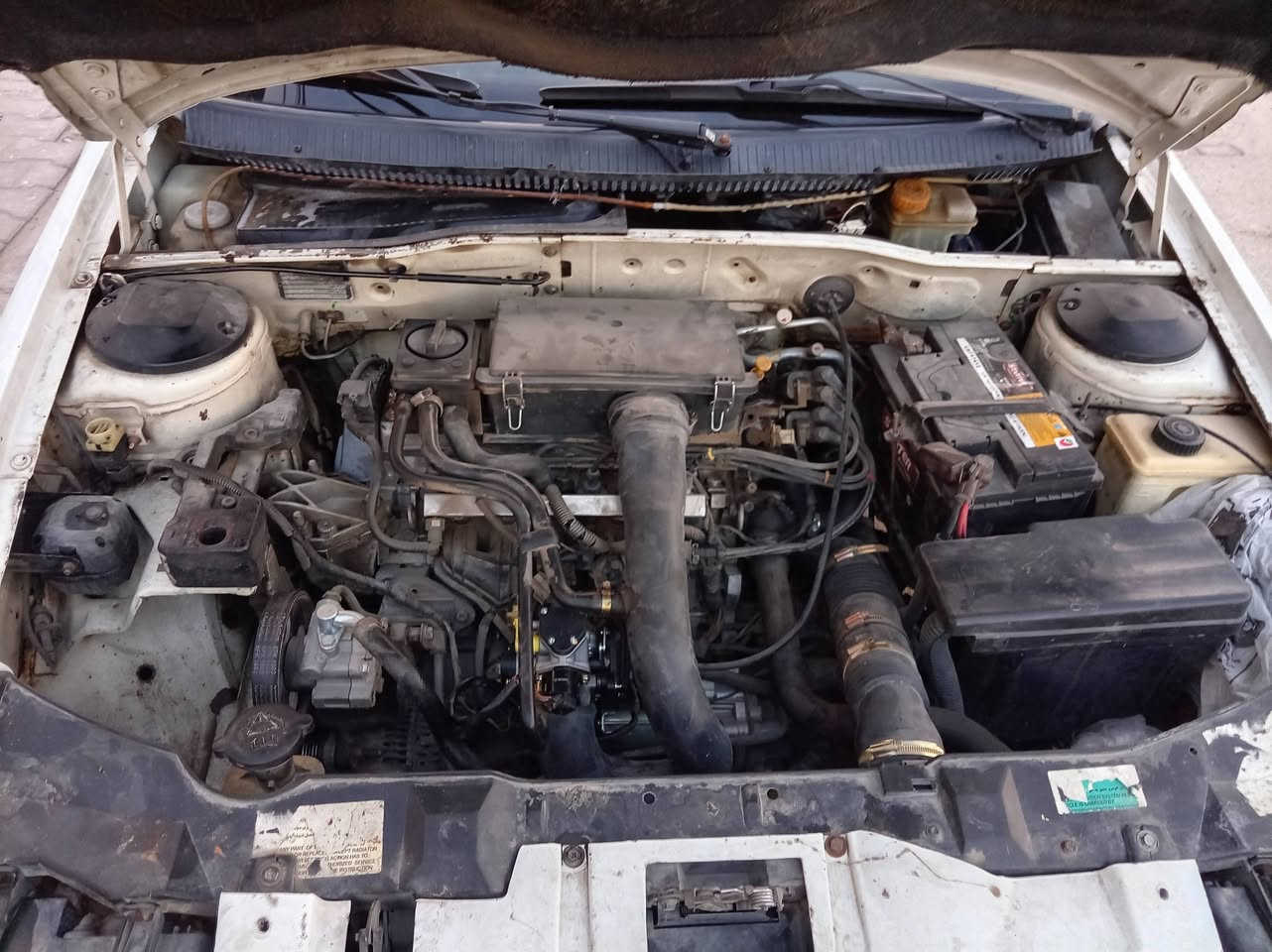 سمد مديل 2011 بسمي رقم نكليزي سنويه ٢٠٣٠  بيها دور الباب او دور جاملغ الوره او ببها جاملغ المامي بي بارد تبريد شغال حداديه جديده مكينه جديده كير جديد  سعر 38 بيها مجال بصيط للستفسال اتصل ***********
