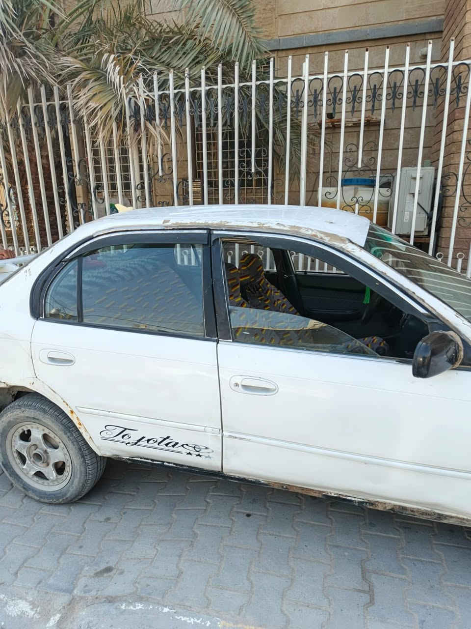 تيوته كورلا مديل  93 كوم حديد راعيهه موجود سنويه منتهيه السياره شغاله   مكان السياره مطيحه جامع الجبال او العقرب  السعر  27 وبيهه مجال 
مكلف بالنشر  رقم راعي السياره 
(‭0773 532 4053‬)
