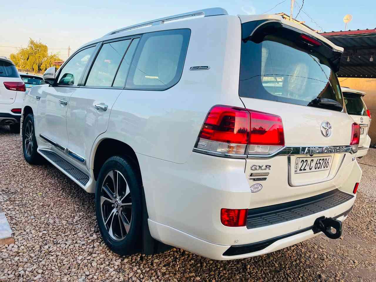 لاندكروز  2020   G.XR   رقم اربيل بأسمي 
كفالة عامة من كلشي   جديدة ✅  
محرك 6 سلندر 
فتحة 
زراگ لايت 
كشنات كهرباء 
شاشات تاب 
ماشية 100 الف حقيقي 

السعر / 495$  ورقة   قفل قفل 🔑 

العنوان  //  كربلاء المقدسة 
***********
