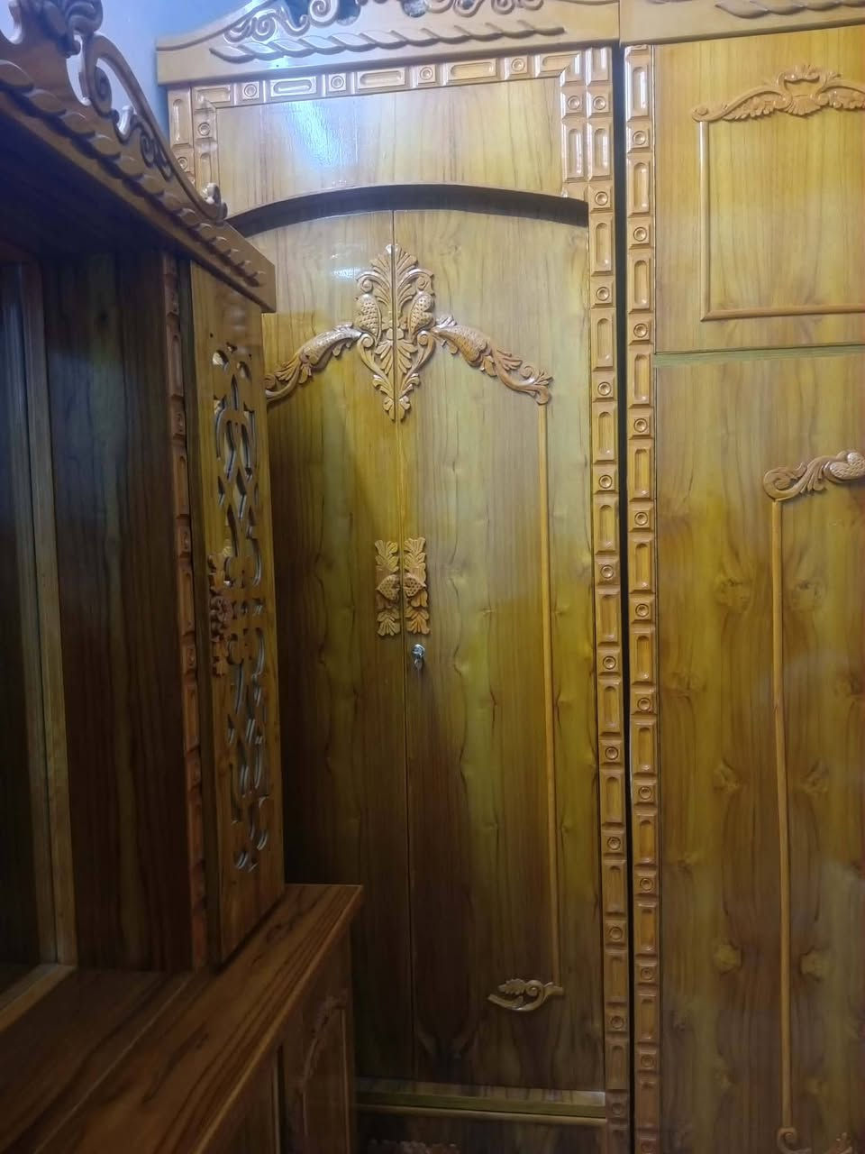 سلام عليكم للبيع مستعجل
***********
