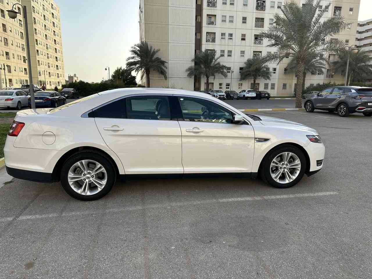 السلام عليكم بيع مستعجل او مراوس فورد تورس موديل ٢٠١٦ 

فول مواصفات عدا الفتحه بصمه كامرا حساس خلفي داخل 

جلد شاشه ترفيه وأعطال بلاد عربي صدر جديد درايم شفتات 

جديد تخم تاير جديد باتري جديد + ادامه كامله بلكات اصليه 

شركه + مجاول + نوزلات لايت زرع عدسه زنون دبه ماء + راديتر 

مال خليجي جديد مي شركه اخضر جاهزه للأخير بدون اي نقص 

صور الحادث مع السونار موجوده بالمنشور السياره بدون صبغ 

فقط تبديل بنيد وجاملغ رقم وهزه جديد ماشيه ٩١ الف السعر 

١٢٠ مراسله او اتصل على الرقم ***********
