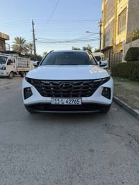 توكسان 2024 خليجي مكفوله  ماشيه 34 الف  فول عده الفتحه السعر 220 وبيهه...