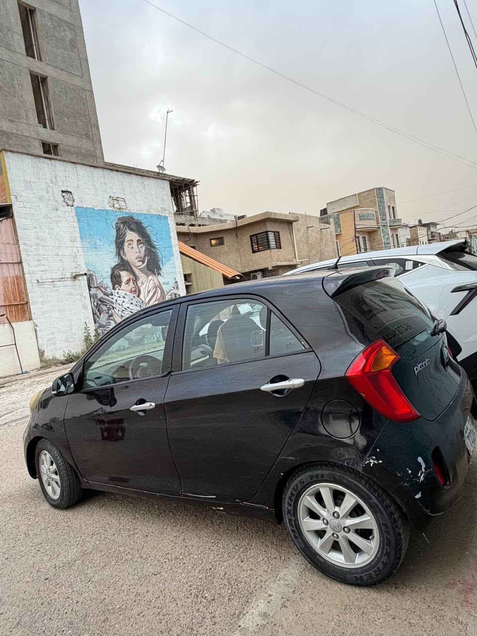 سياره كيا بيكانتو موديل ٢٠١٤  لون اسود   سياره صورها واضحه و السونار موجود  محرك  خير من الله و الكير كلشي ما بي تبريد شغال. ثلج باتري جديد تخم تاير جديد
شاشة اندوريد وكاميرا خلفية..  بيها طخات بسيطه. موضحه ب الصور. مكاني بغداد. الزعفرانيه السياره ب اسمي تحويل ثاني يوم رقمها. بغداد . سعرها ٨٥ و بيها مجال للتواصل ع الرقم ‭+964 773 301 8994‬


**إذا كنت صاحب هذا الإعلان وتريد حذفه لأي سبب، رجاءا أرسل رسالة إلى الدعم الفني**