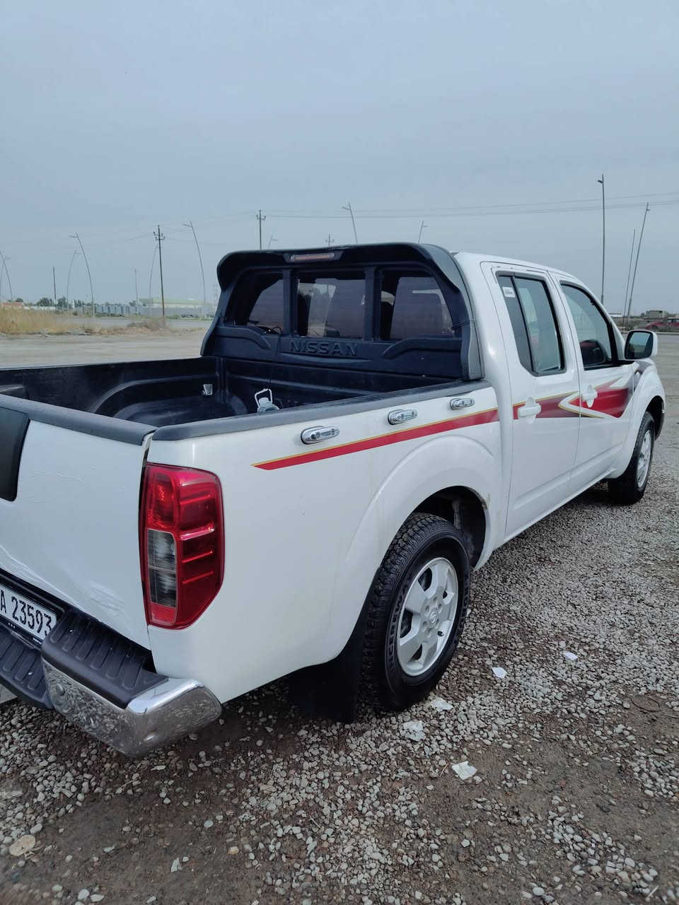 السلام عليكم نيفاره 13 السياره كير محرك كفاله السياره جديد كهرباء كلها شغاله تبريد تدفه شغال السياره جاهزه صدر امامي خلفي جديد تخم تاير جديد مكاني ديالى بعقوبة رقم الهاتف *********** السعر 112 وبيها مجال السياره بسمي تحويل ثاني يوم
