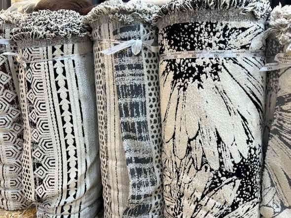 مفرش تخم بوهيمي وديوان أمتار      عرض خاص   
المتر   ب5
العنوان/ سوق الكوت الكبير قرب بيت ابو الهوئ
***********    الحجز   عل واتساب 
انستا m_fr01ot
