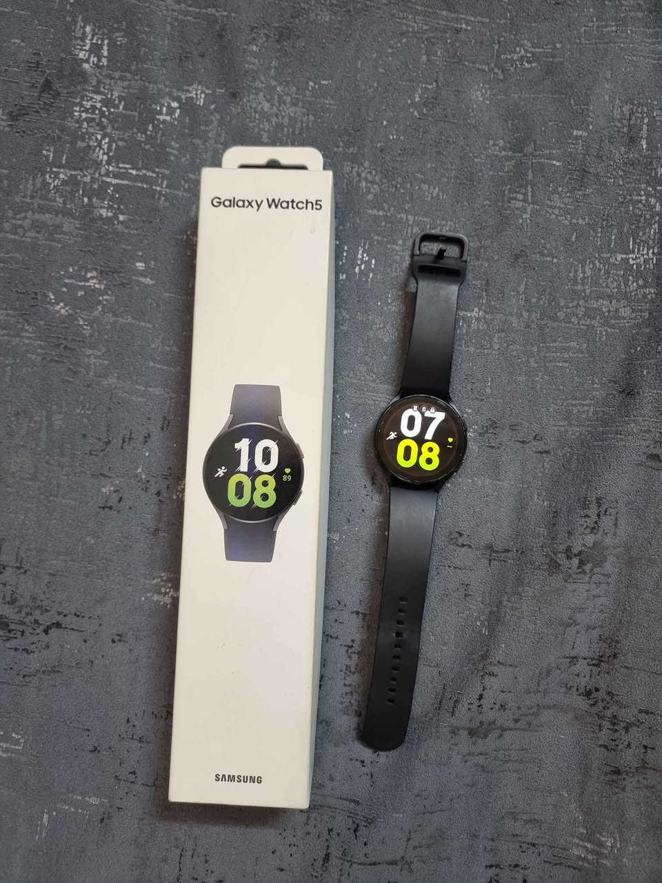 ساعة Galaxy ⌚️ watch 5
قياس 44  
مستعمل بحالة جيدة 
للاستفسار : *********** / ***********
الموقع :  اربيل أربيل, العراق
