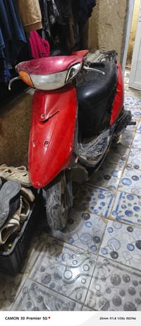 دراجه للبيع كومه حديد السعر 100بيهة مجال التواصل واتساب 07767370751