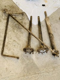 سڵاو بەڕێزان ئەکسل و شەفتی ستاوت ١٩٨٢ بۆ فرۆشتن  ٠٧٥٠٠١٤٣٠١٦