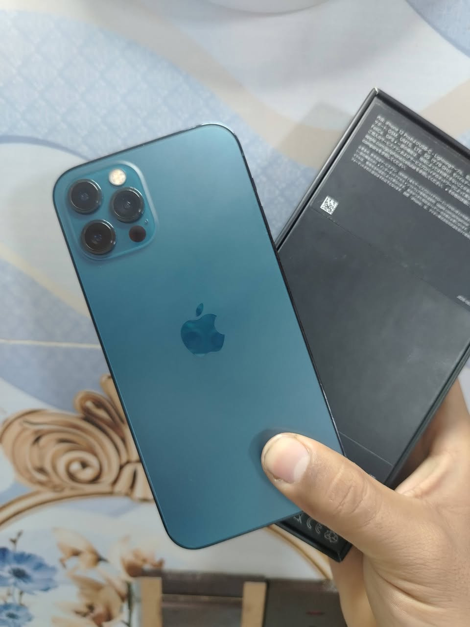 ايفون 12برو صغير
جهاز شرط كلو وضع شركه 

جهاز مخذوه على يدي فتحتو بلكرتون

جهاز شرط ضد الماء 

جهاز كرتونو الاصلي شرط مطابق بل جهاز 

ذكره الجهاز 128

بطارية 78 

تك شريحه ويضاف اليه شريحه كترونيه يعني يصير دبل 

شرط ما بدل بي اي شي جهاز 

رقم الهاتف ***********
توصل على واتساب او تصال
