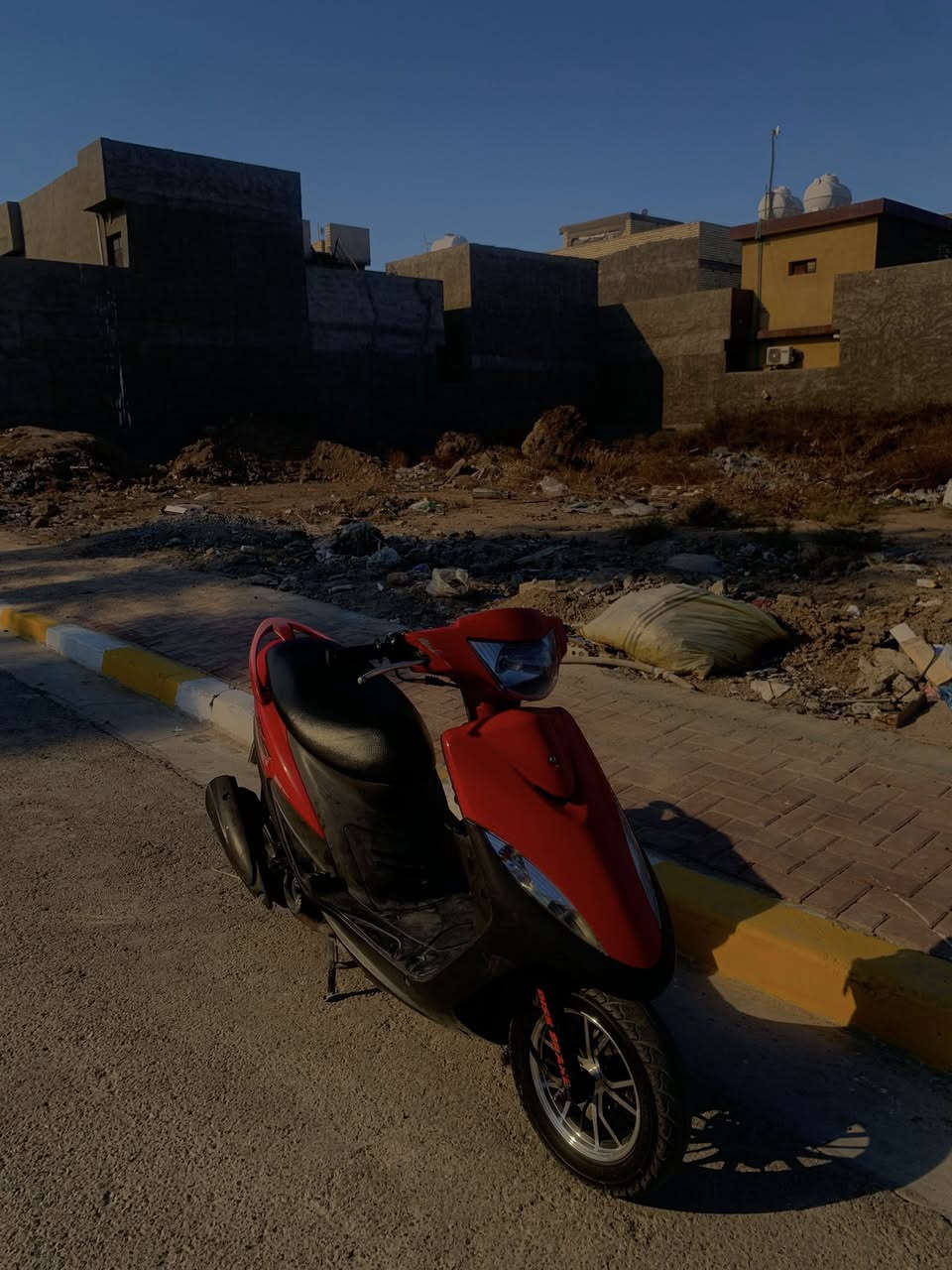 السلام عليكم ماكس عدله للبيع بوشه٤٩ما مفتوح برغي بيه علا البلاد كفرات كله بلادي ما عدا المامي فقط دراجه خير من الله اوراق اصوليه تجيب فيتر وتجي تفحص رايده ب٨٠٠وبيه مجال ***********رجاء المو شراي لا يراسل بكاني بغداد
