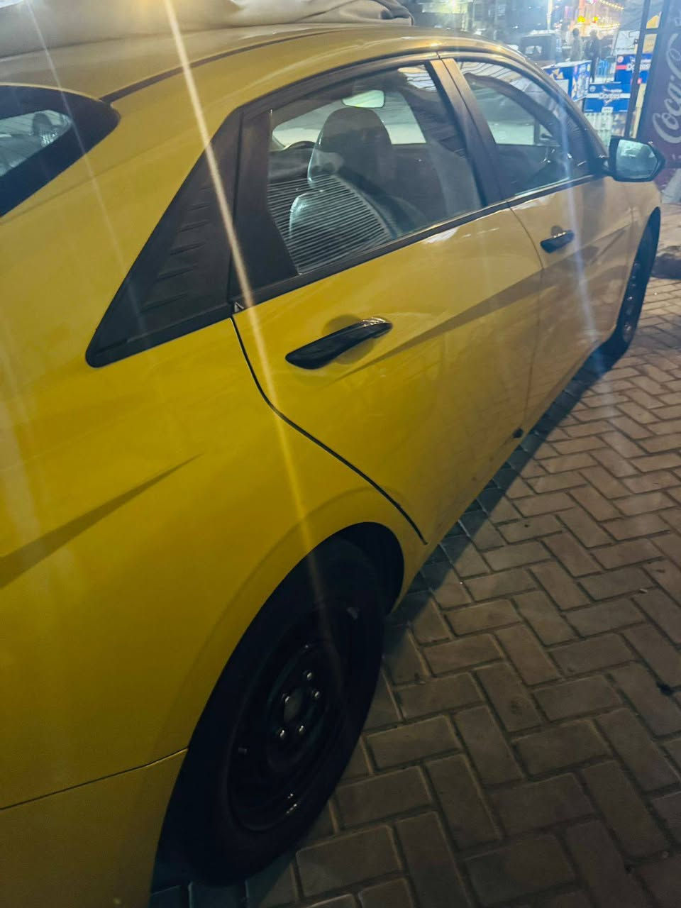 السلام عليكم النترة ٢٣ بغداد المواصفات نص فول شاشة دي جتل متصلة بدون حادث تخريب كما موضح بل الصورة السعر  ١٧٥ العنوان بغداد الهاتف ***********
