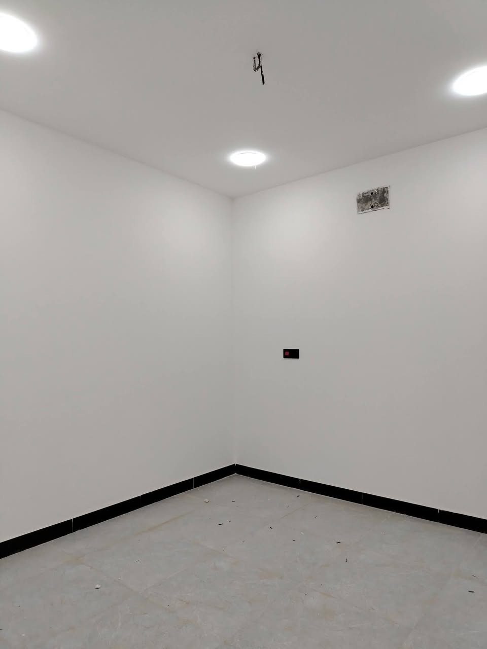 #مكتب_نيوهاوس_للعقار
للبيع ١٠٠ م طابقين حديث ما مسكون منطقة الديوان
بسعر ٢٣٨ مليون
.......
اعلان رقم ٣٧١
.......
مشتمل ١٠٠ م طابقين حديث
واجهة ٥ نزال ٢٠
٣ نوم صحيات عدد ٢ بكل طابق
ارضيات مرمر
ديكورات داخليه وسقوف جبسن بورد
هستوة متقفل زيرو
شارع ١٢م
في منطقة الديوان قرب ثانوية الاصيل
للاستفسار *********** متوفر واتس اب اتصال
مكتب نيو هاوس للعقار الكائن في
حي الجهاد الديوان مقابل الامانة قرب كوفي ركن الديوان
