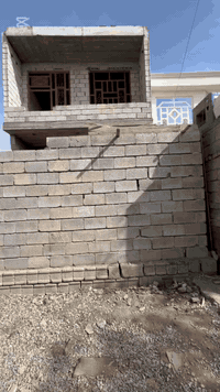 السلام عليكم اليوم عدنه ٣ مشتملات للبيع بسعره مناسب وحلو 
المشتمل الاول قاطين مساحة ١٢٦ متر
المشتمل الثاني ١٢٦ متر و كذلك الثالث
موقعهن قرب الصناعه القديم على بعد ١٠٠ متر عن شارع العالم
اي استفسار مراجعة مكتب علاء التميمي للعقار و الخدمات المالية الواقع في كسيرات بداية شارع العلوه 
للاتصال ***********-***********
مخافت الله والمصداقية مع الجميع
