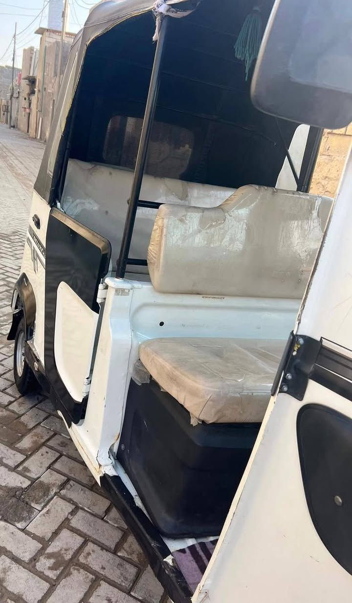 سلام عليكم تكتك 2021 طالع 2022 كربلاء سنويه بسمي بصره مكفوله من دعمه ولفات مبدل وكلجات  سعره 7000 وبيه مجال ***********
