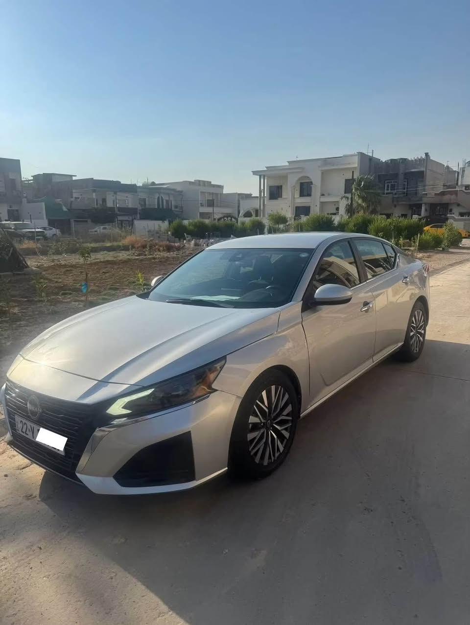 Nissan Altima 2023
نيسان التيما موصفات SV
رادار الامامي 
رادار خلفي و جانبي
تحذير خروج من المسار
كشن كهرباء 
شاشة 
كامرة
تشغيل عن بعد
ضرر السيارة جاملخ امامي تعديل 
وجاملخ امامي يسار تعديل 
السيارة بدون صبغ وجداً نضيف 
مكان السيارة كركوك 
السعر السيارة 159$ورقة 
وبيها مجال 
للاستفسار :  ***********
