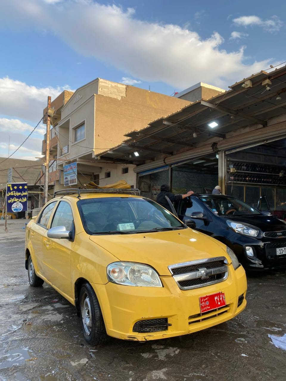 للبيع افيو موديل 2009 خليجي رقم صلاح الدين صدامي بسمي المحرك شاده قبل اسبوع مصفره هيئة وغرامات مكاني بغداد الدورة رقم الهاتف *********** بي وتساب السعر 28 وبي مجال
