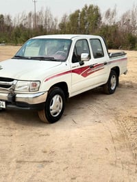 هايلوكس • ٢٠٠٣ • رقم وسنوية جديد