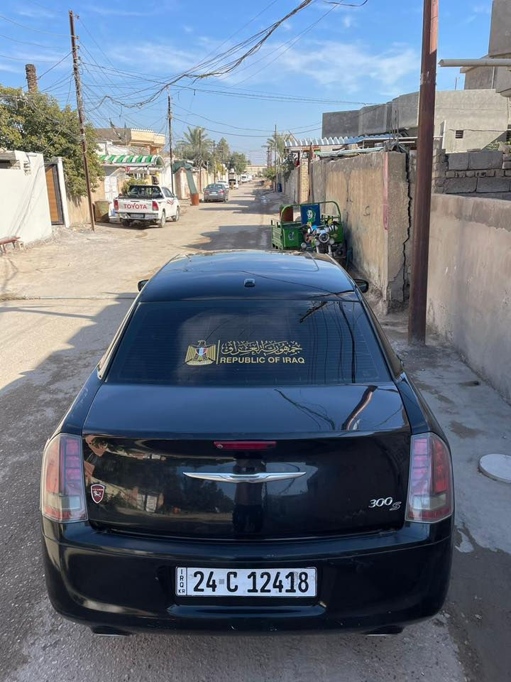 اسلام عليكم اوباما للبيع S300 2014 مكفوله اكو فقط ملاحظة بالبنيد بسيطة كلش فول فول مواصفات السعر180 وبيهه مجال للشراي  عنوان السيارة بابل ***********
