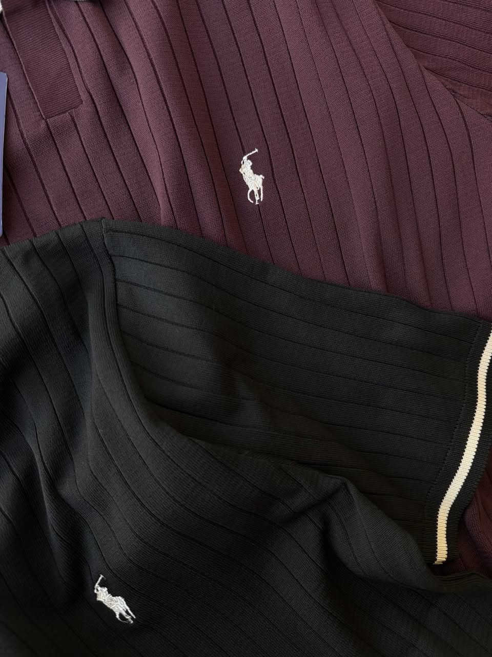 مساء الخير ✨
متوفر تريكو بولو جملة . 
خصم للكميات .
القياسات : S . M . L . XL . XXL
توصيل لجميع المحافظات .


**إذا كنت صاحب هذا الإعلان وتريد حذفه لأي سبب، رجاءا أرسل رسالة إلى الدعم الفني**