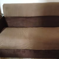 ديوان • ٨ مقاعد • بحالة جيدة