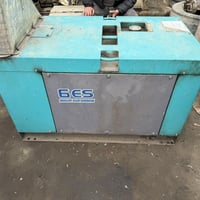 للبيع مولد ياباني محرك كابوتا 15 كيفي نظيفة كلش وبعدها. ما مستخدمه بال...