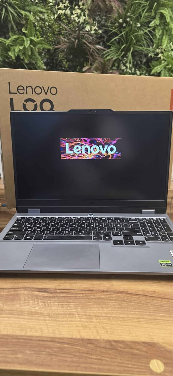 كوردی _ عربی

 Lenovo LOQ 
تایبەت بە یاری (Gaming) و ئەندازیاری و مۆنتاژ، لە دۆخێکی یەکجار نایابدایە

 بەبێ کێشەیەکی تەکنیکی تەنها تەبعی کیبۆرد هەیە لەسەر شاشە بەبێ دروستکردنی کێشە.
کارتۆن و شەحنکەرەوەی ئەسڵی خۆی لەگەڵە.

 ئامێرەکە دێوەزمەیە بۆ ئیشوکار و پرۆگرامینگ و خوێندن بەهۆی پڕۆسێسەرە بەهێزەکەی و ڕامە زۆرەکەی. 
پڕۆسێسەر (CPU): Intel Core i7-13650HX (نەوەی ١٣، زۆر بەهێز بۆ پرۆگرامی قورس و یاری)

ڕام (RAM): 24GB DDR5 (بەرزکراوەتەوە بۆ خێرایی زیاتر لە کاتی کارکردنی هاوکاتدا)

بیرگە (Storage): 512GB NVMe M.2 SSD (زۆر خێرا لە داگیرساندن و کارپێکردنی بەرنامەکان)

کارتی شاشە (GPU): NVIDIA GeForce RTX 3050 (زۆر باشە بۆ یارییەکانی وەک PUBG و مۆنتاژ و دیزاین)

شاشە (Display): 15.6 ئینج بە خێرایی 144Hz بۆ جووڵەی نەرم 
باترییەکەی لە دۆخێکی زۆر باشدایەشەحنکەرەوەی ئەسڵی (Charger) و کارتۆنەکەی لەگەڵدایەکۆمپیوتەرەکە بە هیچ شێوەیەک بۆ چاککردنەوە نەکراوەتەوە،

نرخ (Price):780$ (یان هاوتای بە دیناری عێراقی بەپێی نرخی بازاڕی ئەمرۆ) - کەمێک مەجالی تێدایە بۆ کڕیاری ڕاستەقینە.

عربي
 Lenovo LOQ
 قيمنق وهندسة، وبدون أي عيوب اي كسور فقط طبع كيبورد على شاشة و ما يتبين. 

الجهاز وحش بالإنتاجية والمونتاج والدراسة بفضل المعالج الخارق والرام العملاق

المعالج: Intel Core i7-13650HX (جيل 13 قوي جداً للبرامج الثقيلة والألعاب)

الذاكرة (RAM): 24GB DDR5 (تمت ترقيته لسرعة وسلاسة أعلى بالـ Multitasking)

الهارد: 512GB NVMe M.2 SSD (سريع جداً في الإقلاع وتشغيل البرامج)

كارت الشاشة: NVIDIA GeForce RTX 3050 (ممتاز لألعاب الـ eSports وبرامج التصميم)

الشاشة: 15.6 إنش بتردد 144Hz سلاسة عاليةحالة 

البطارية بحالة ممتازةمرفق مع الشاحن الأصلي والكرتونة (البوكس)الجهاز لم يفتح للصيانة أبداً

السعر (Price):780$ (أو ما يعادله بالدينار العراقي حسب سعر السوق اليوم) - السعر بيه مجال بسيط للشراي الصامل والجاد. أربيل, العراق


**إذا كنت صاحب هذا الإعلان وتريد حذفه لأي سبب، رجاءا أرسل رسالة إلى الدعم الفني**