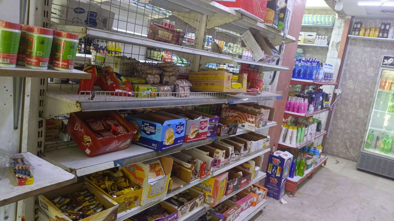 سلام عليكم اسواق للبيع عنوان بغداد الارفلي يجار 300 تفاصيل اكثر تواصل مع صاحب الأسواق *********** واساب فقط

