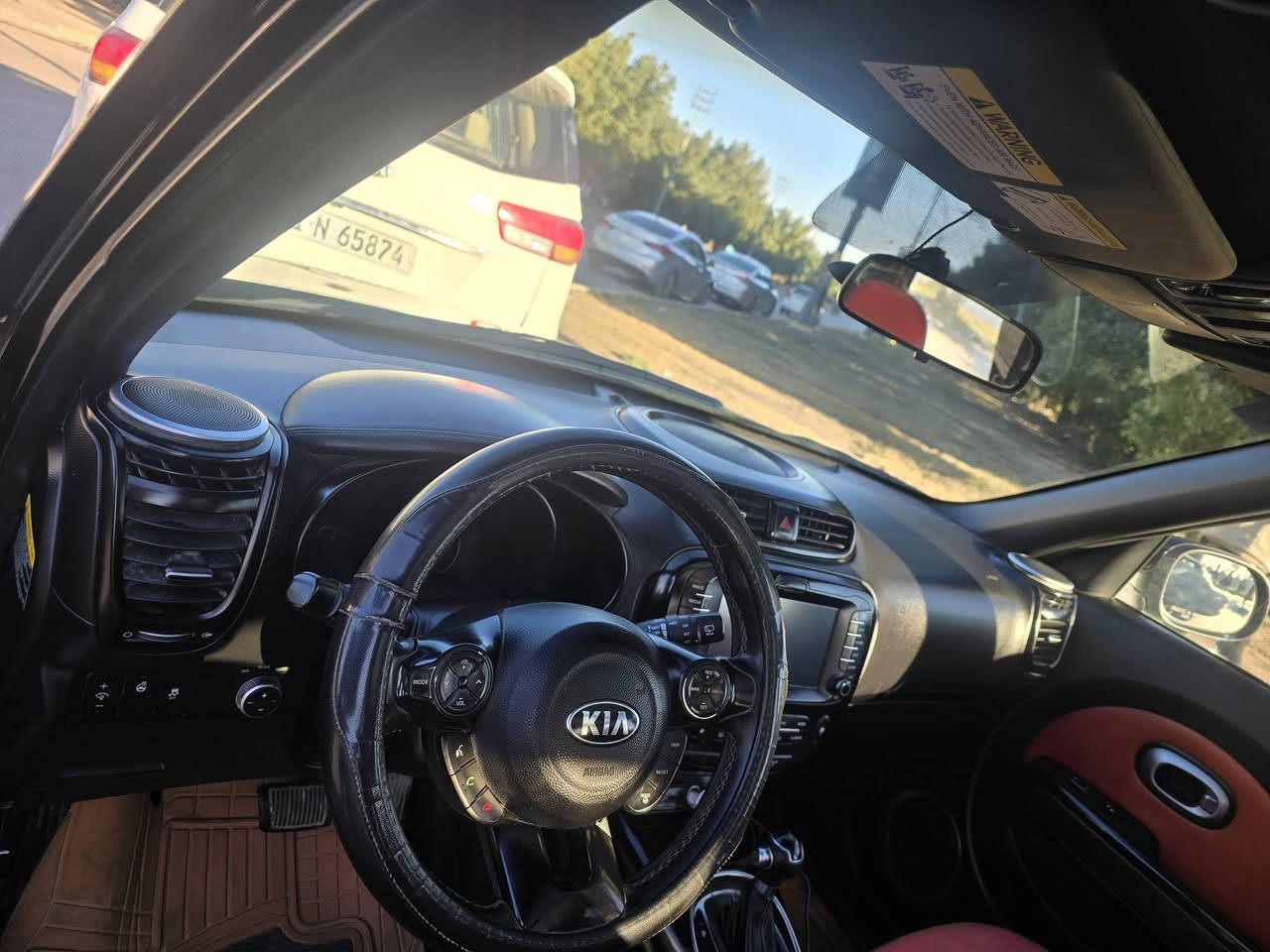 سلام عليكم للبيع  موديل 2016  فول مواصفات سعره 118 ورقه بيه مجال حك جيه.  *********** مكان كربلاء  بيه بنيد فقط  بدون دواخل مكينه 2000.
