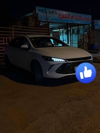 BYDكن بلاص ماشيه 7000السياره مدوشمه ارضيات حته الصندوق مكفوله كفاله عا...