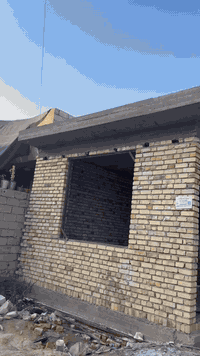 يالله بيت طابو زراعي سند 25 مساحه 160 متر هيكل غرفتين نوم كونكريت طابوق خدمات كامله حي الجمعيه شارع ام البنين السعر 50 وبي مجال للاستفسار *********** او مراجعة مكتب ابو احمد المرشدي للعقار الجمعيه قرب الملاعب
