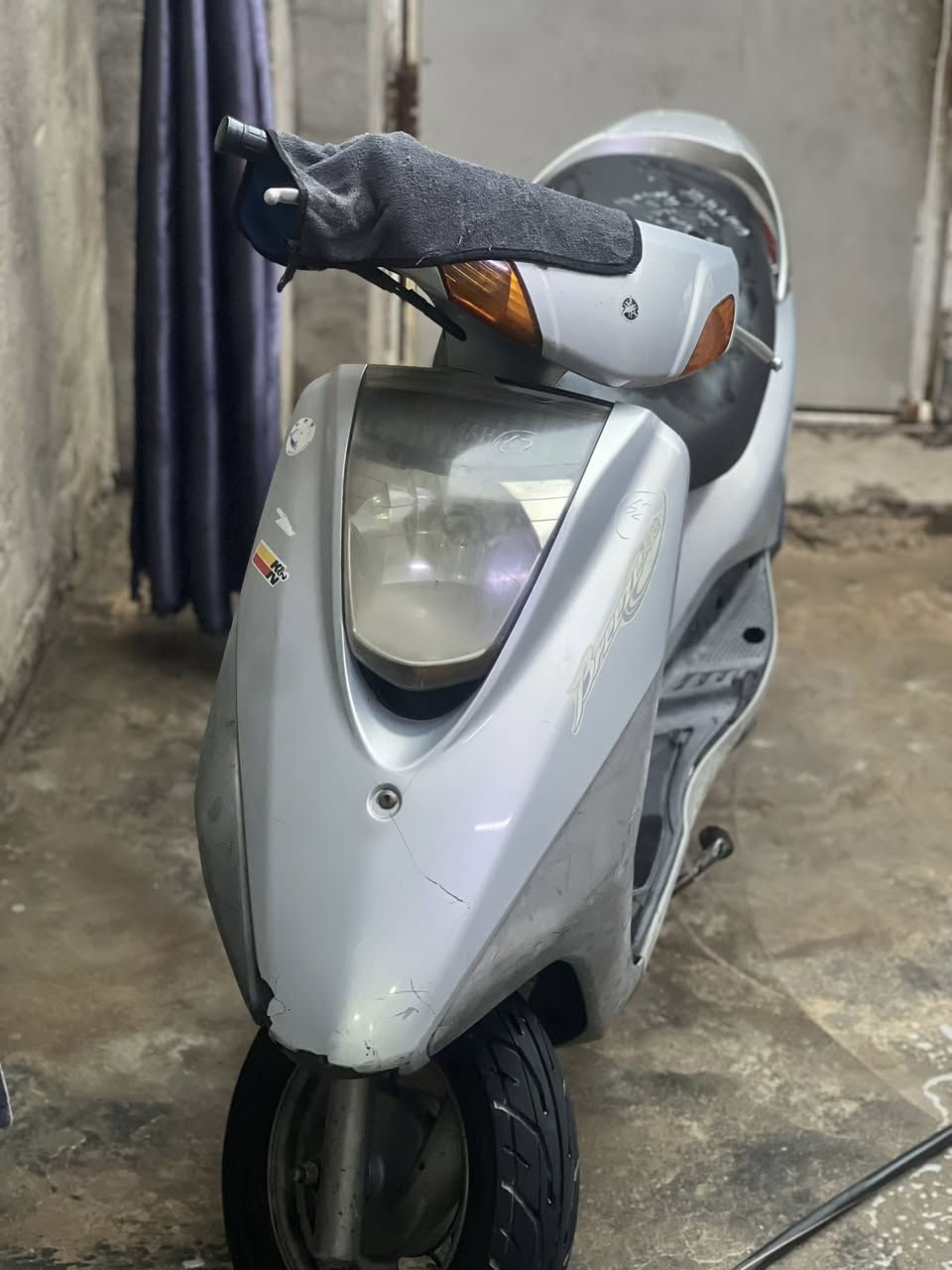 سلام عليكم دارجه بريز نوزل صارلهه 5 اشهر نزلتهه رمبه دراجه جديده بيهه بس لكفر لامامي مكسور من جوه من نزلتهه هوه بي هذا لكسر سعرهه 750 وبيهه مجال مكاني بغداد ***********
