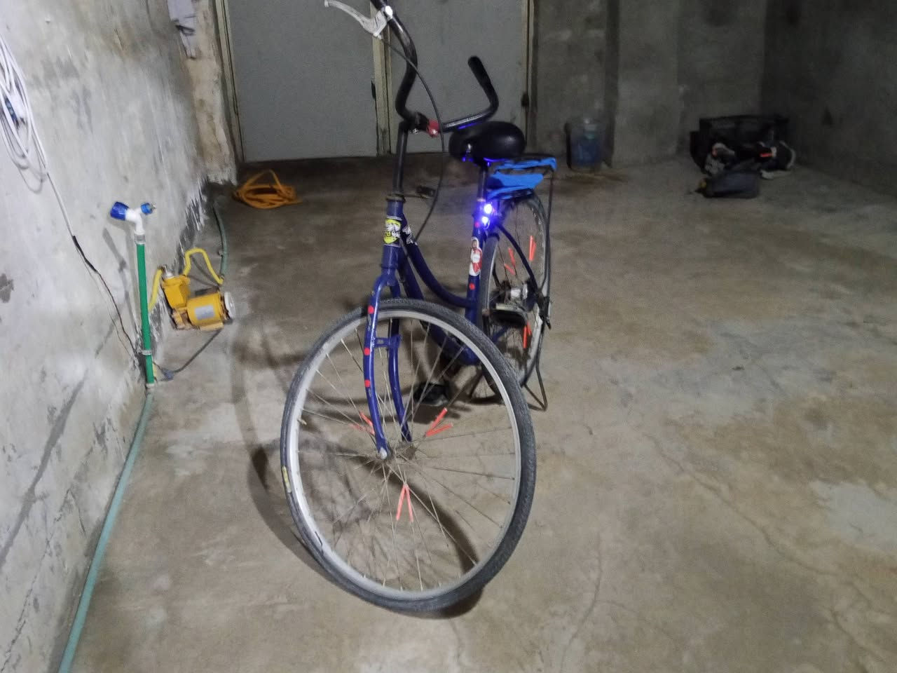 اسلام عليكم ورحمة الله وبركاتة
شباب بسكل مروس او لبيع بسكل نضافه فول 
كلشي شغال بي اريدنه 65شري يجي خاص وا يريد يروس يجي هم خاص


**إذا كنت صاحب هذا الإعلان وتريد حذفه لأي سبب، رجاءا أرسل رسالة إلى الدعم الفني**