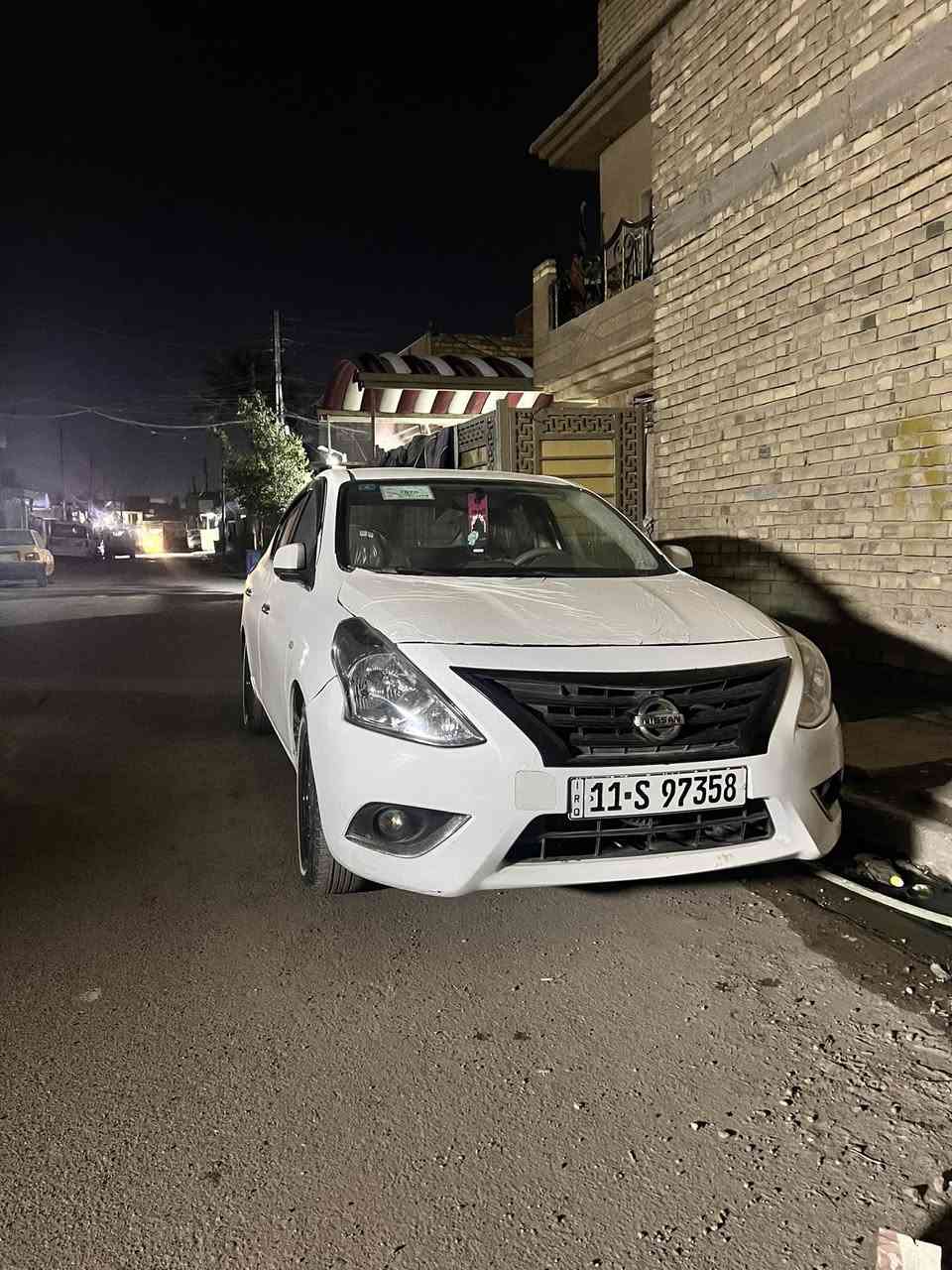 السلام عليكم عندي نيسان صني موديل 2022
رقم بغداد تحويل ثاني يوم بسمي ماشيه 5000الف
كل نقص ما بية تبريد ثلج كامله السيارة بية دعامية 
وبارد بل يساره كدامك السانور بل صورها مكاني بغداد
العبيدي السعر 105 قفل الهاتف ***********
