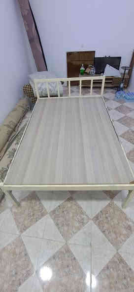 غراض للبيع جديد ستعمال قليل جدا للبيع بحركه ***********
