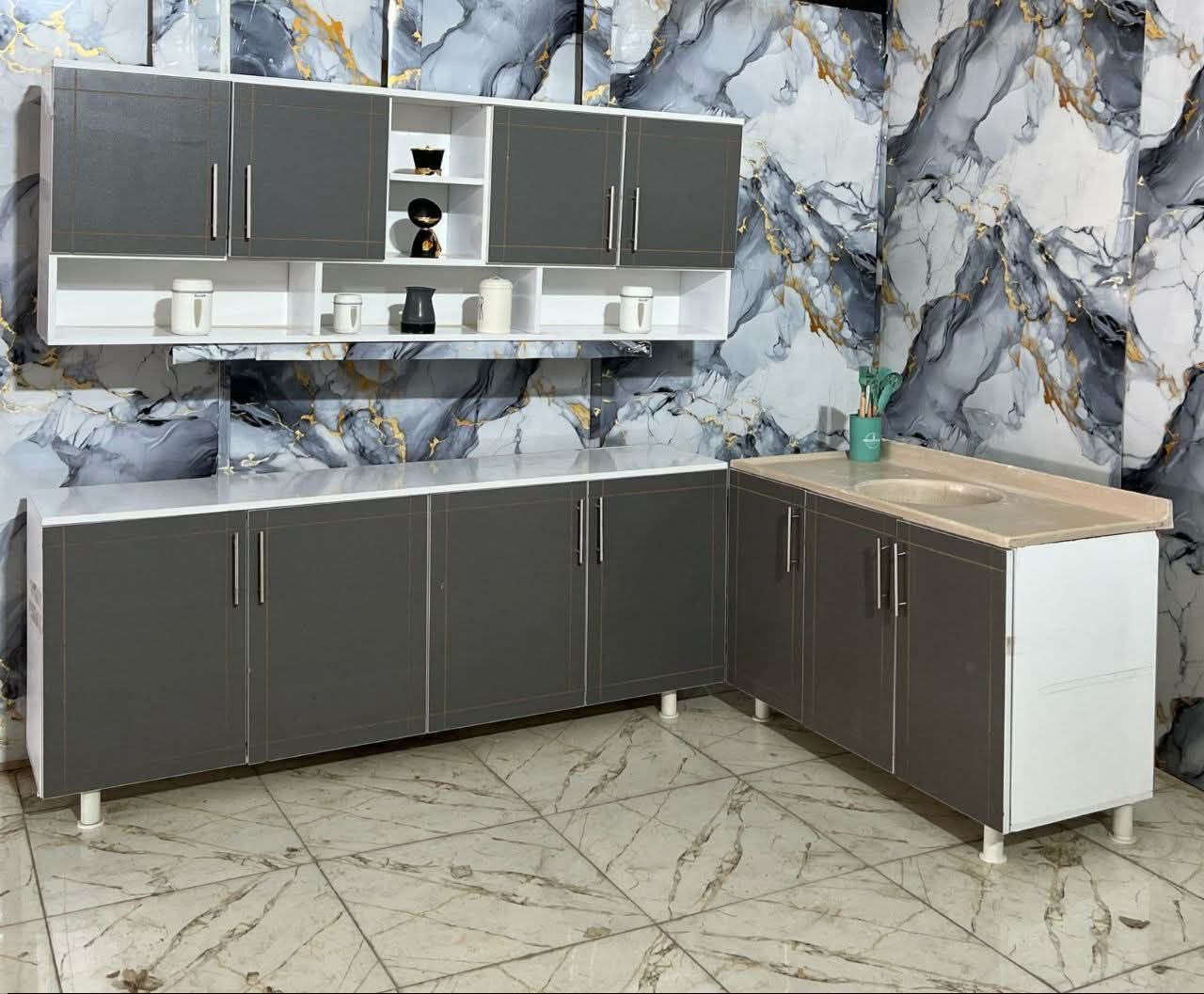 كاونتر ارضي وملحق مترين وسنك متر و20
خشب mdf السعر 265 الف✨


**إذا كنت صاحب هذا الإعلان وتريد حذفه لأي سبب، رجاءا أرسل رسالة إلى الدعم الفني**