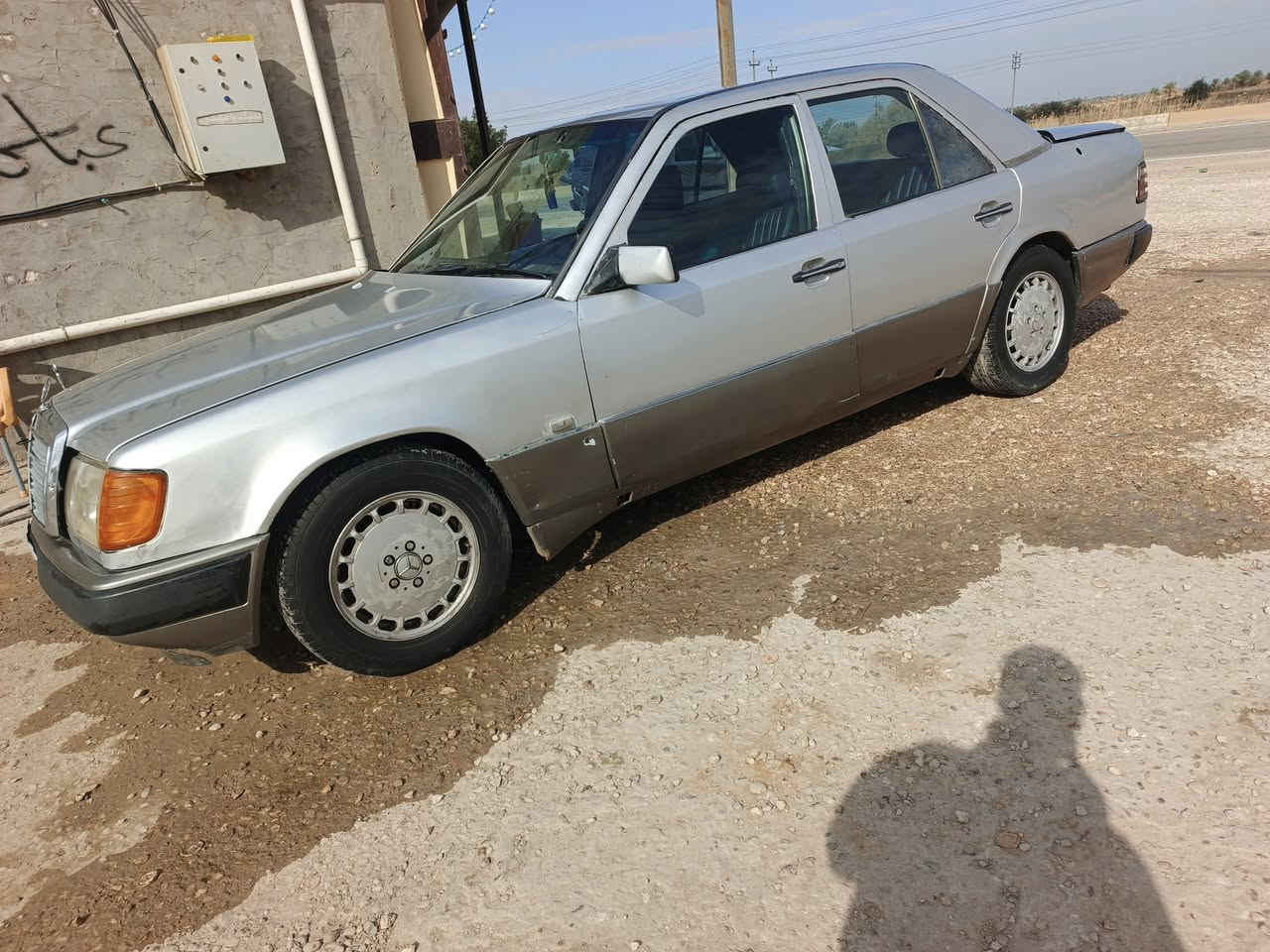 سلام عليكم مارسدس دب موديل 91  رقم بغداد سنويه ل27  محرك محور /كير محرك كفال/سيار جاهزة  عنواني الديونيه قضاءعماس ***********
