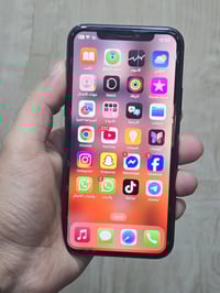 آيفون ١١ برو • ٦٤ • بطارية ٧٨%