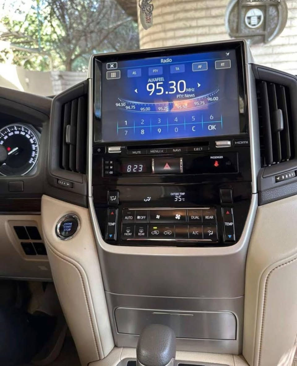 سلام عليكم
لاند كروزر 2019 وارد خليجي بريم اصل كراند تورنك استخدام شخصي سياره نظيفه وجديده مال بيت مكفوله من الحادث و الصبغ و الضربه بيها فقط بارد بسيط مواصفاتها معروفه بريم اصل ام الطفايه دبل ماوس حساسات امامي خلفي مواصفات و اشاره لكسز غسيل انوار خارجي شمعات اماميه حساسات اماميه خلفيه كاشف ضباب خمس بصمات
صندوك كهرباء
الباب الاول السيارة 1/1
ستيرين تحكم جهتين
دبل ماوس
لايت بل بنيد
2شاشات
غتحة سلايت
شاشة بلادية ام الدعاء
8 ايرباك
5 بصمات
كراسي كهرباء 3 دكم
كشنات جلد
شاحن لاسلكي
دشبول ليزري
مري شفط +قلاب
ثلاجة
طفاية حريق
اشاير لكزز
لايت متحرك عالي ناصي زنون
جم زنون لايت اسود وبخاخ لايت
حساس امامي وخلفي
باب الخلفي كهرباء
انظمة قيادة وكروز مثبت سرعة
نظام ايكو اوتماتيك
نظام الزحف
Abs نظام
EST 2and نظام
والسيارة مكفولة كفالة عامة
بغداد مشروع وطني و مواصفات البريم بعد معروفه
السياره ماشيه
53 الف
سعرها 51 $ و بيها مجال بسيط جدا حك الجيه خابرني و تدلل ميكون خاطرك الا طيب
***********
***********
